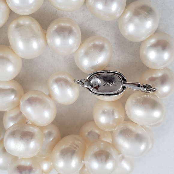 REAL - 11mm Pearl Necklace - Picture 6 of 8